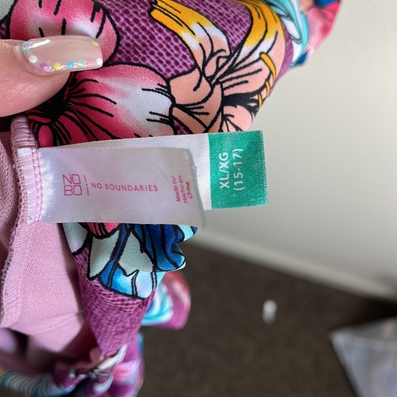 Time and tru swimsuit. Size XL. Tie in the middle can be styled multiple ways. - Picture 5 of 5